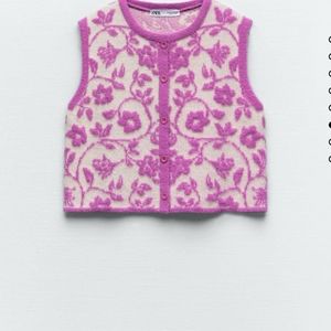 Elegant Floral Jacquard Sleeveless Knit Vest Top